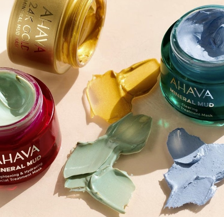 AHAVA Mineral Mud Brightening and Hydration Mask | Naturlig hud- og  hårpleie, badeprodukt og parfymer til gode priser. Fraktfritt over 299,-  Trygt og enkelt med Vipps eller Klarna