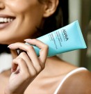 AHAVA Crystal Osmoter Facial Serum + Gratis AHAVA Hand Cream thumbnail