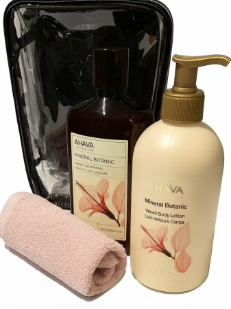AHAVA Gift Hibiscus Body Lotion & Body Wash Tilbud